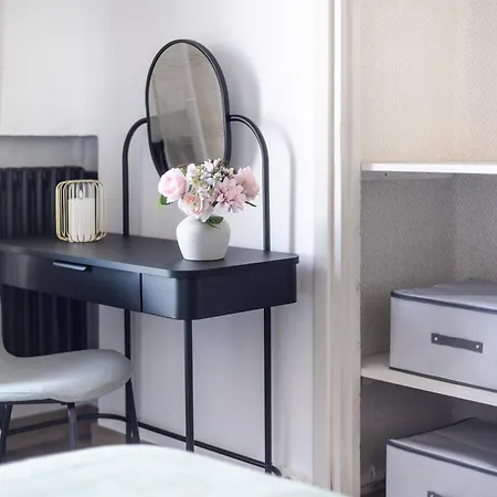 Escalera 10 - Vut4693as * Gijón